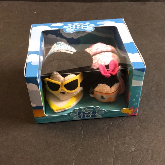 NEW Disney Mickey Minnie Mouse Tsum Tsum Plush Toy - Picture 2 of 4